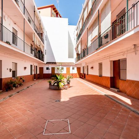 Appartamento Holi-Rent Salado Siviglia Esterno foto