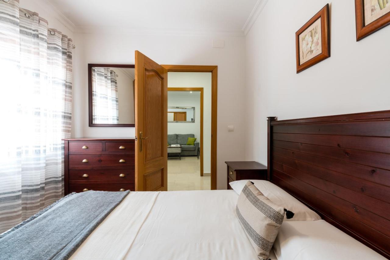 Appartamento Holi-Rent Salado Siviglia Esterno foto
