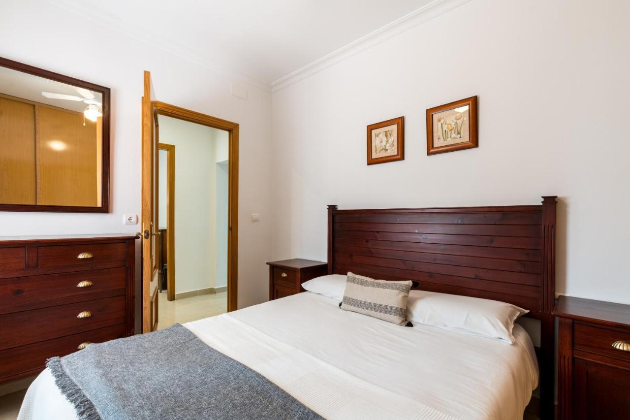 Appartamento Holi-Rent Salado Siviglia Esterno foto