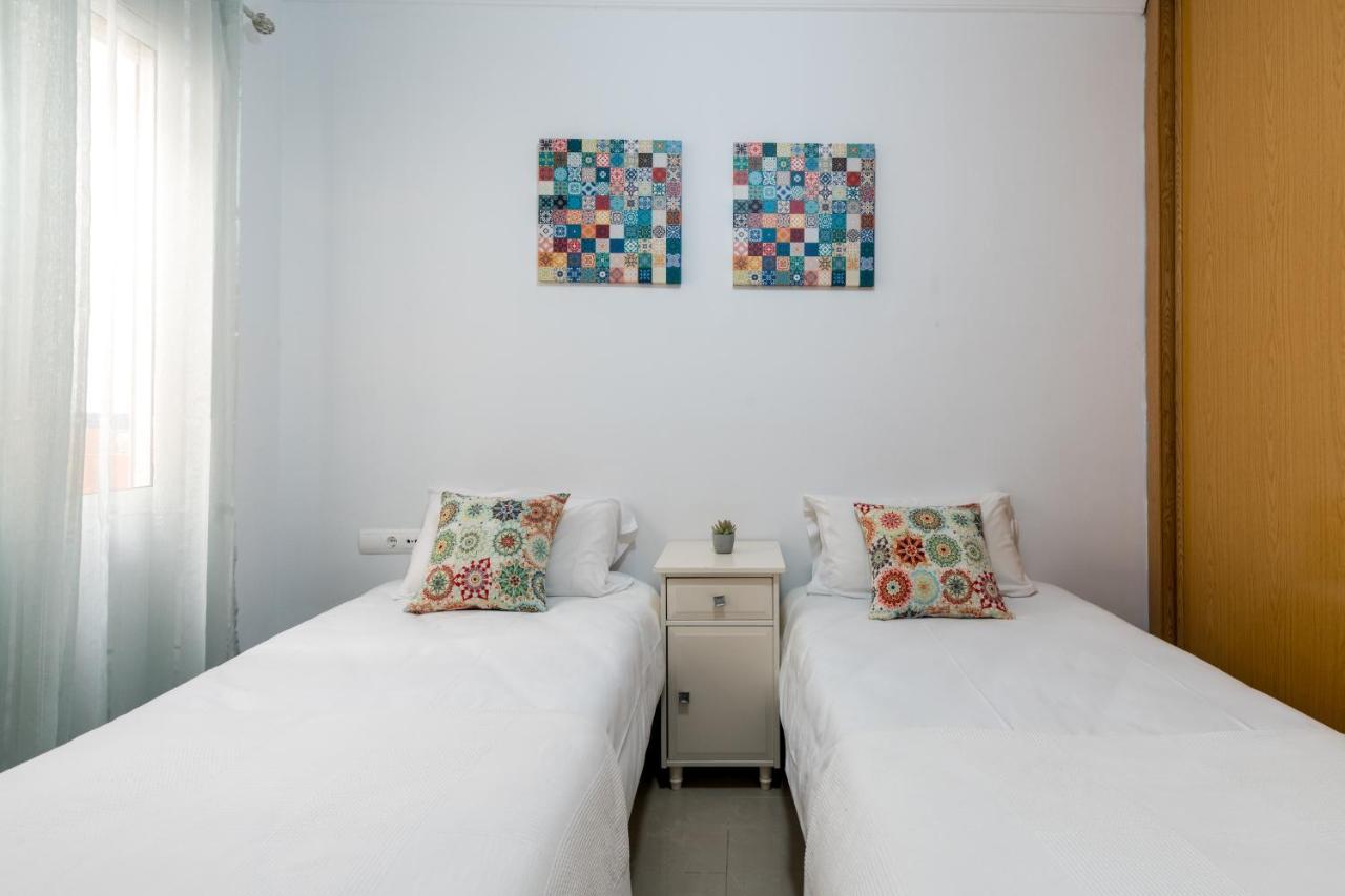 Appartamento Holi-Rent Salado Siviglia Esterno foto