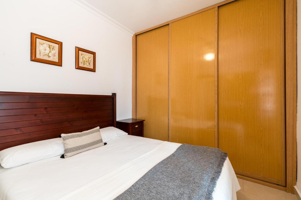 Appartamento Holi-Rent Salado Siviglia Esterno foto